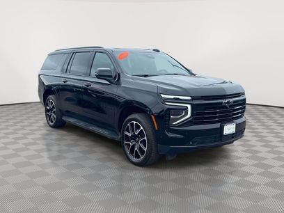 Used 2025 Chevrolet Suburban RST w/ RST Capability Package