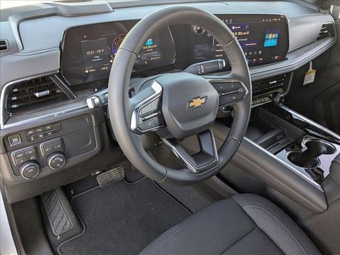 New 2026 Chevrolet Tahoe LS image 3