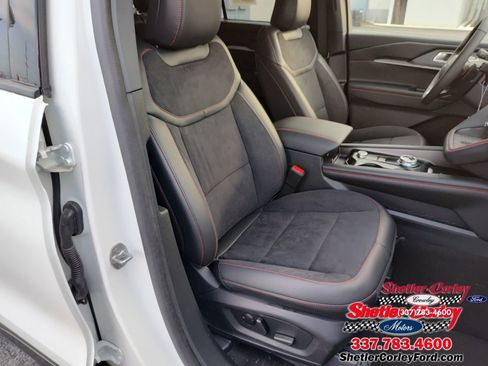 New 2025 Ford Explorer ST image 14