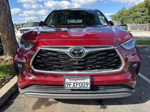 Used 2023 Toyota Highlander Platinum image 5