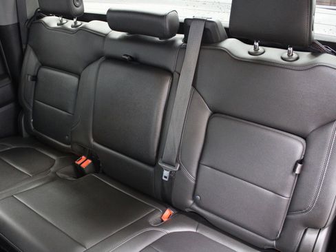 Used 2019 GMC Sierra 1500 SLT w/ LPO, GMC Protection Package image 21