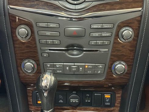 Used 2019 Nissan Armada SL w/ Premium Package image 18
