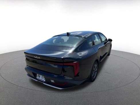Used 2025 Kia K4 FWD image 13