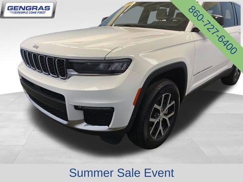 Used 2024 Jeep Grand Cherokee L Limited AWD/4WD image 52