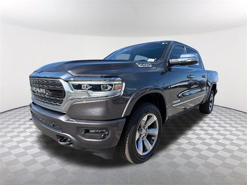 Used 2022 RAM 1500 Limited w/ Body Color Bumper Group image 1