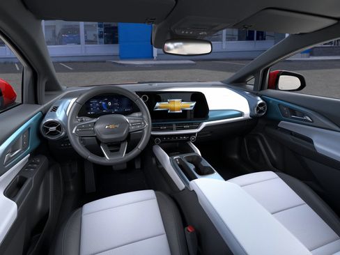 New 2026 Chevrolet Equinox EV LT image 17