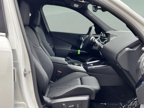 Used 2026 BMW X3 xDrive30 w/ Convenience Package image 29