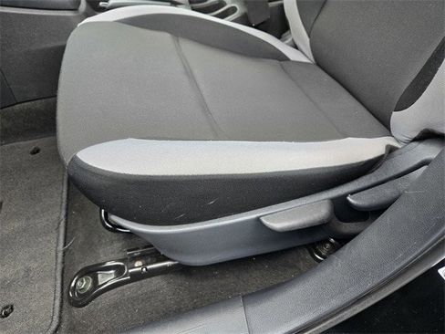 Used 2025 Nissan Versa S image 11