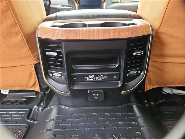 Used 2022 RAM 3500 Limited AWD/4WD image 19