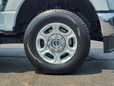 Certified 2026 Ford F250 XLT AWD/4WD image 9