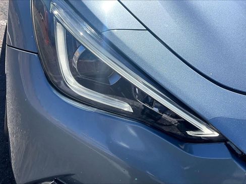 Used 2017 INFINITI Q60 Red Sport 400 image 27