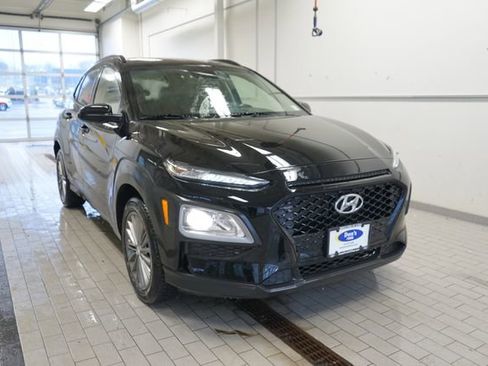 Used 2019 Hyundai Kona SEL image 16