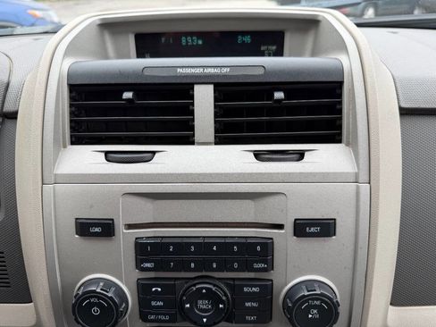 Used 2012 Ford Escape XLT FWD image 18