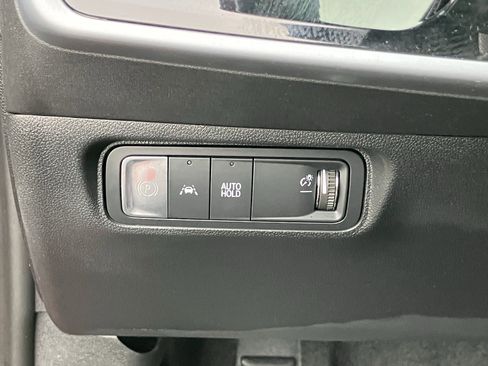 Used 2024 Honda Prologue EX image 19