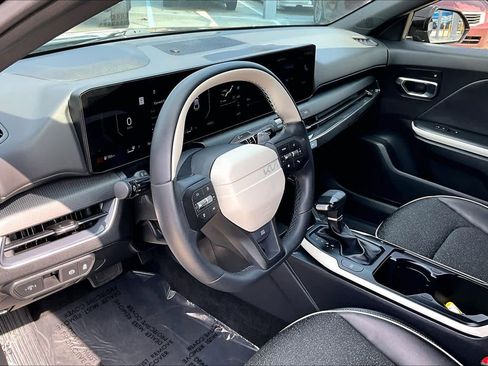 Used 2025 Kia K4 GT-Line w/ GT-Line Sunroof Package image 18