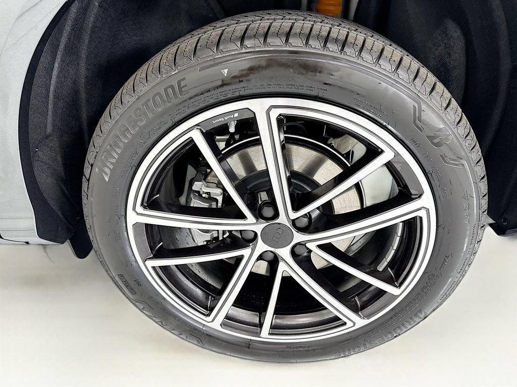 Used 2026 Audi Q5 Premium Plus AWD/4WD image 31