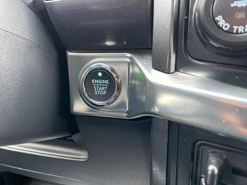 Certified 2023 Ford F150 Lariat w/ Equipment Group 502A High image 21