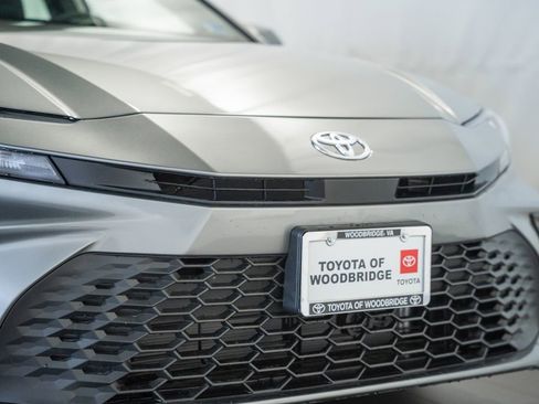 New 2026 Toyota Camry SE FWD image 11