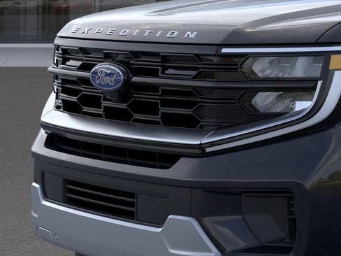 New 2026 Ford Expedition Max Platinum w/ Platinum Ultimate Package AWD/4WD image 17