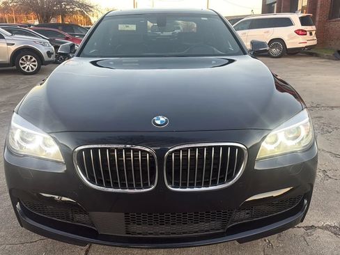 Used 2014 BMW 750Li xDrive AWD/4WD image 8