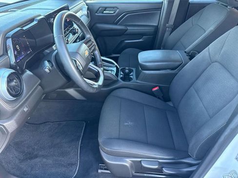 Certified 2023 Chevrolet Colorado LT w/ LT Convenience Package image 12