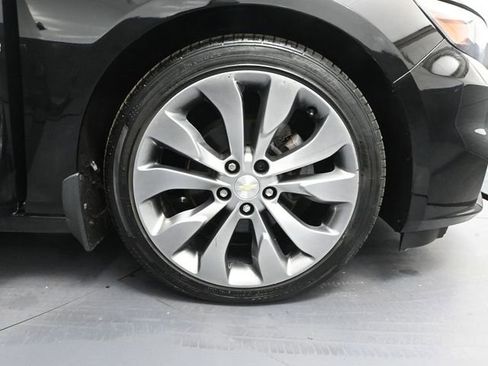 Used 2016 Chevrolet Malibu Premier image 14
