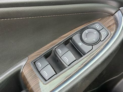 Used 2024 Chevrolet Malibu LT image 17