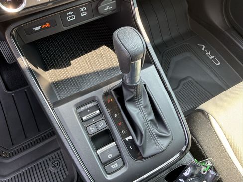 Used 2025 Honda CR-V EX image 25