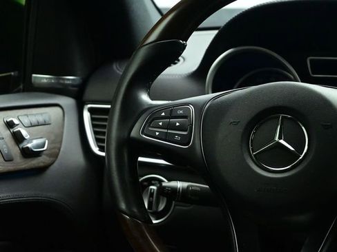 Used 2017 Mercedes-Benz GLE 43 AMG 4MATIC image 43