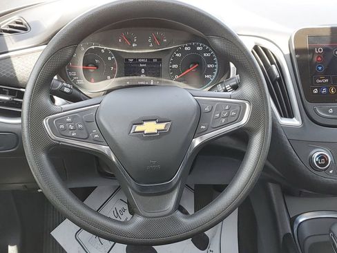 Used 2025 Chevrolet Malibu LT FWD image 26