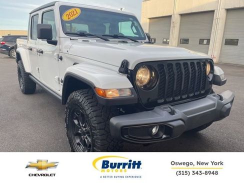 Used 2021 Jeep Gladiator Willys image 1