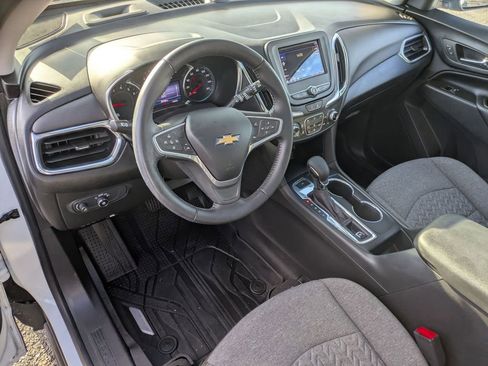 Certified 2022 Chevrolet Equinox LT image 11
