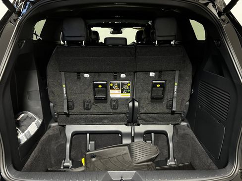 Used 2026 Toyota Sienna Limited FWD image 29