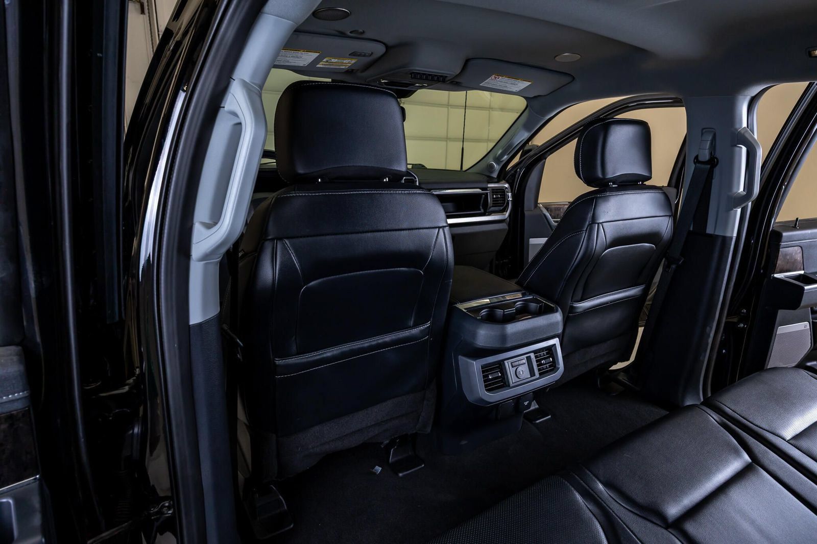 Used 2024 Ford F250 Lariat w/ Lariat Ultimate Package AWD/4WD image 40