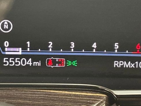 Used 2021 Cadillac Escalade Sport RWD image 33