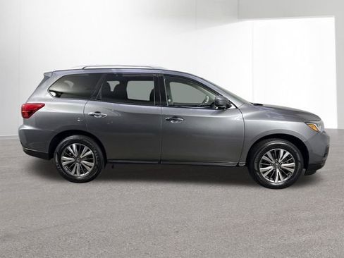 Used 2020 Nissan Pathfinder S AWD/4WD image 37