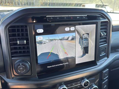 Used 2024 Ford F150 Lariat w/ FX4 Off-Road Package image 19