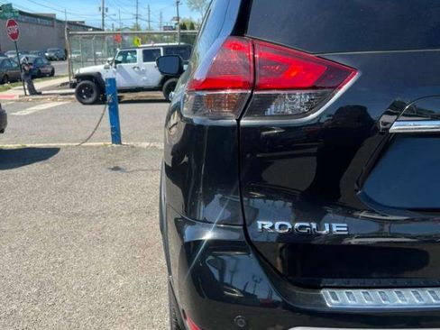Used 2019 Nissan Rogue SL image 8