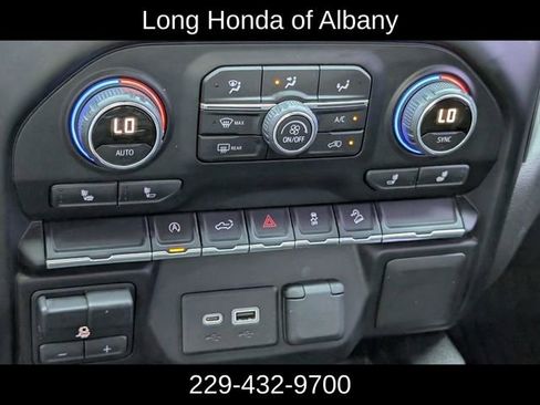 Used 2021 Chevrolet Silverado 1500 RST AWD/4WD image 21