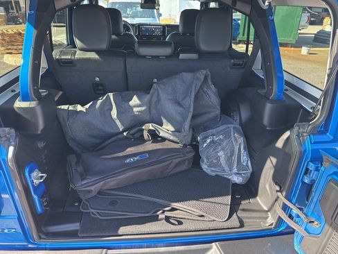 Used 2024 Jeep Wrangler Unlimited Rubicon 4xe image 13