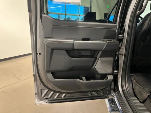 Used 2024 Ford F150 Lariat w/ Bed Utility Package image 31