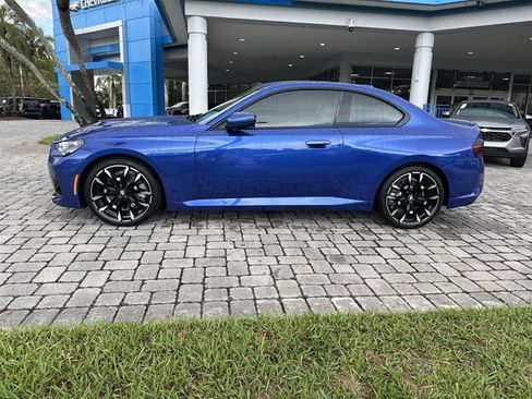 Used 2025 BMW 230i Coupe w/ M Sport Package RWD image 32