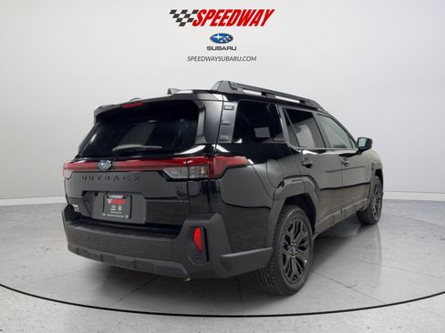 Used 2026 Subaru Outback Limited XT AWD/4WD image 9