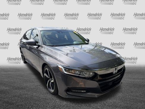Used 2020 Honda Accord Sport image 2
