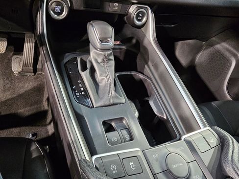 Certified 2025 Toyota Grand Highlander AWD image 32