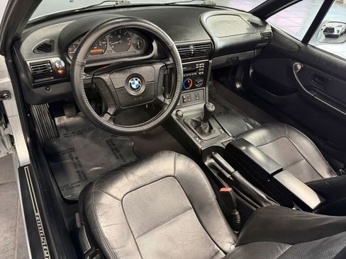 Used 1996 BMW Z3 1.9 RWD image 14