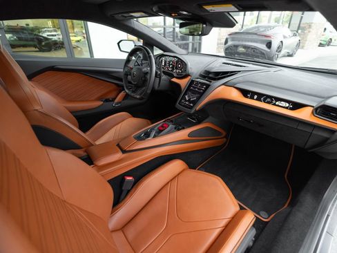 Used 2026 Lamborghini Revuelto AWD/4WD image 27