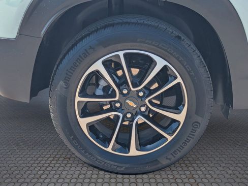 Certified 2026 Chevrolet TrailBlazer LT w/ Convenience Package AWD/4WD image 10