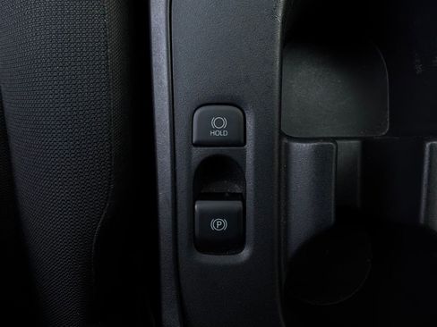 Used 2025 Toyota Corolla LE image 20