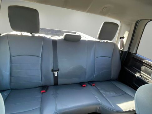 Used 2014 RAM 1500 4x4 Crew Cab w/ Exterior Appearance Group image 11